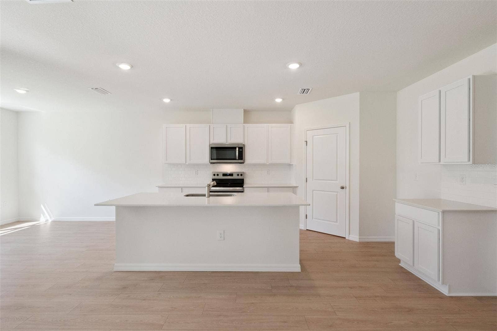 2519 DORSET COURT, Ormond Beach, FL 32174 2519 DORSET COURT, Ormond Beach, FL 32174