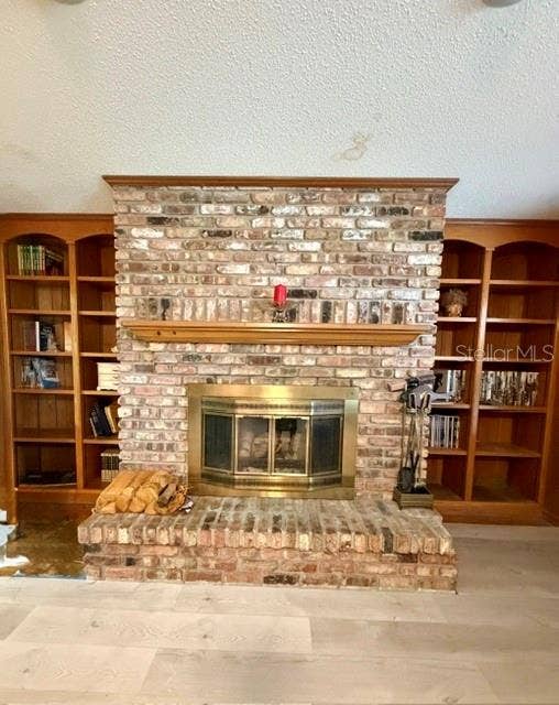 3513 MARWOOD DRIVE, Orlando, FL 32806 LIVING ROOM