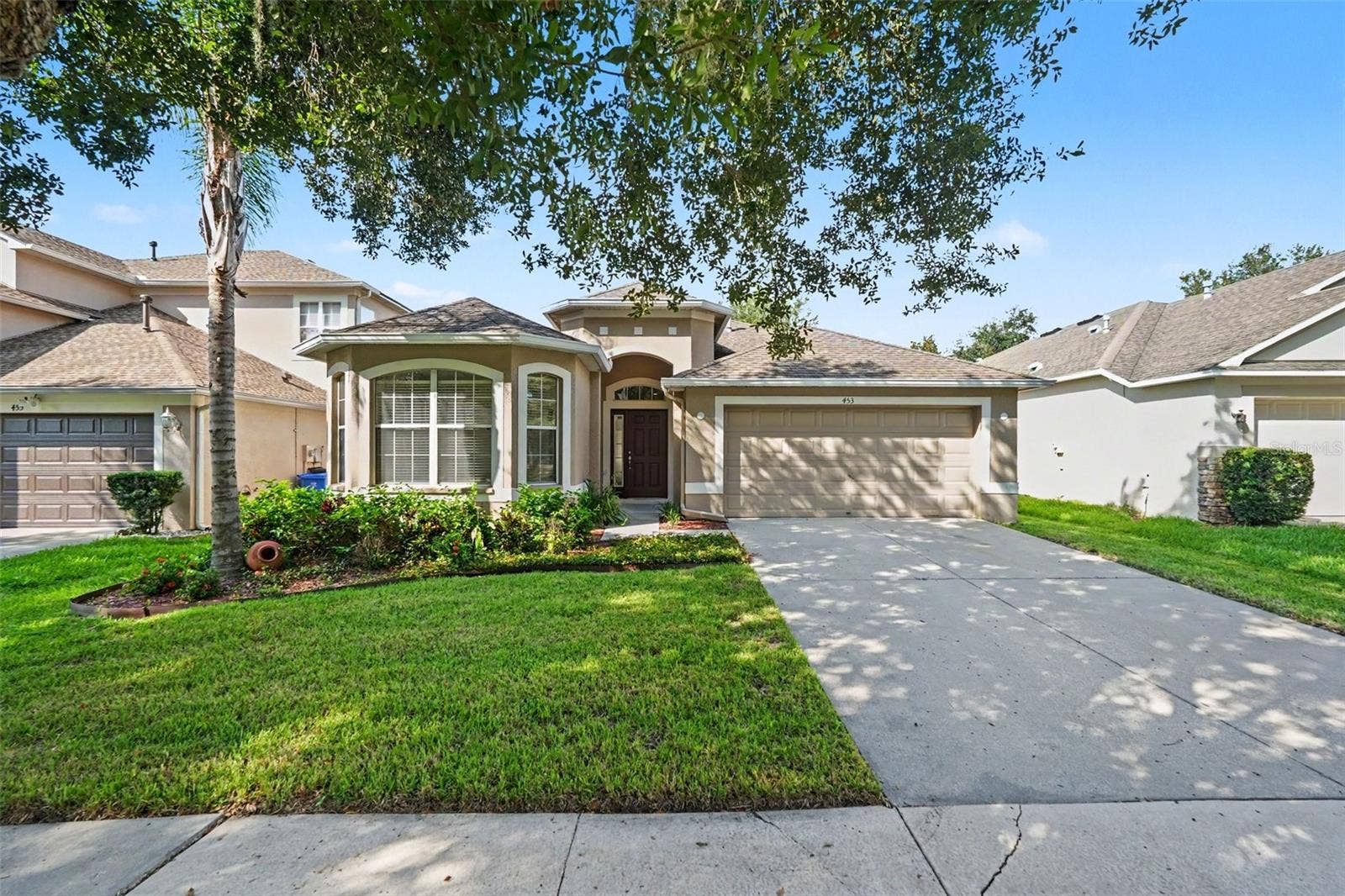 453 WESTCHESTER HILLS LANE, Valrico, FL 33594 453 WESTCHESTER HILLS LANE, Valrico, FL 33594