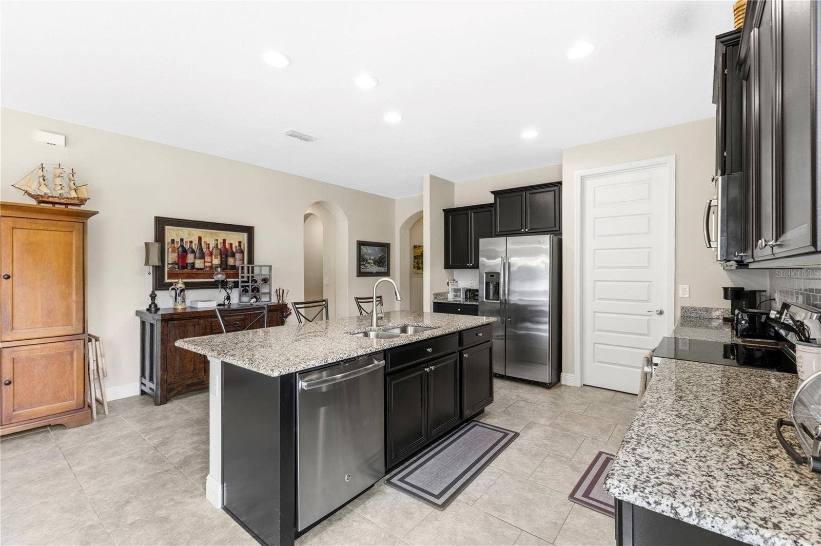 8711 EDEN COVE DRIVE, Winter Garden, FL 34787 8711 EDEN COVE DRIVE, Winter Garden, FL 34787