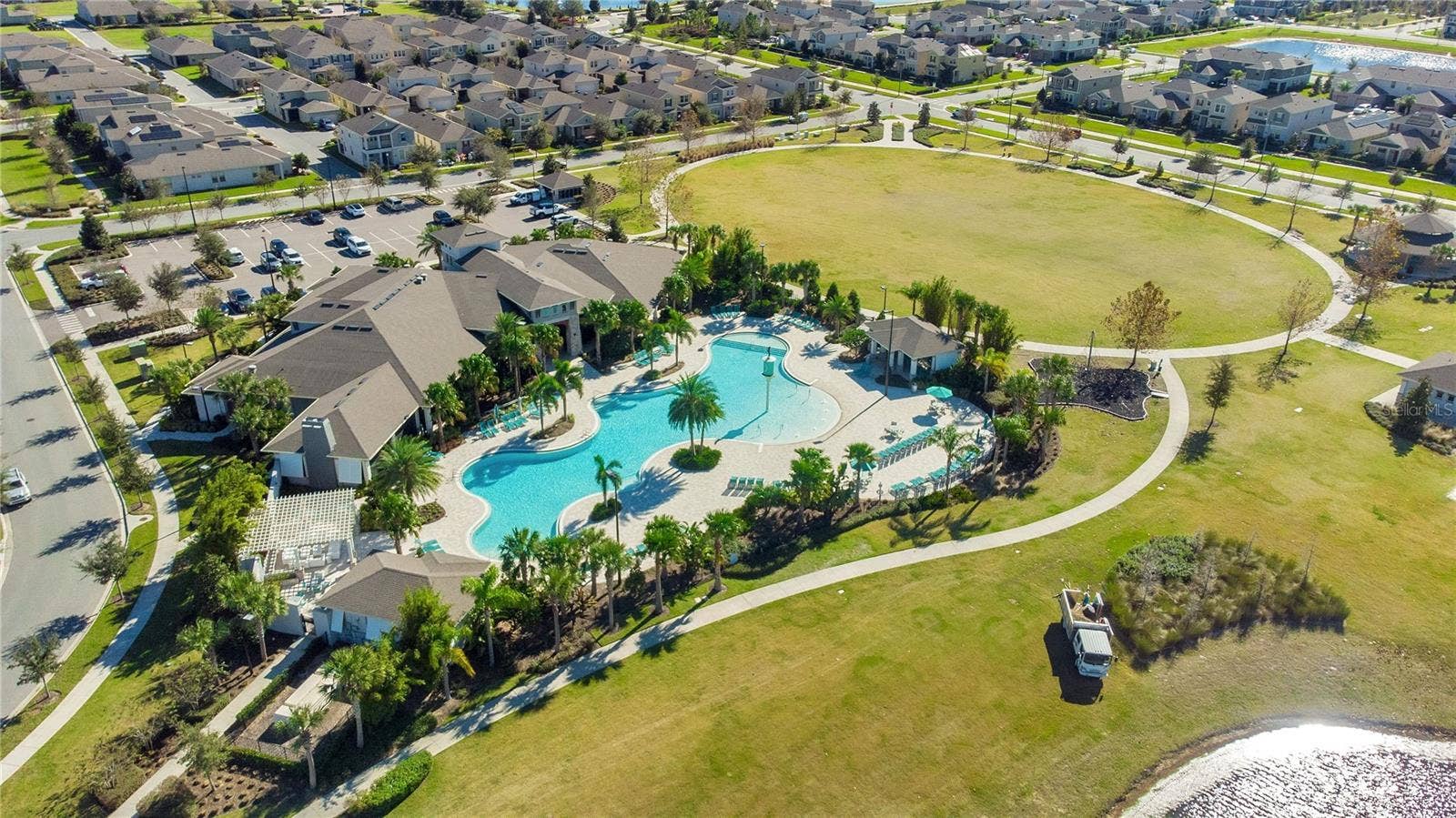 8711 EDEN COVE DRIVE, Winter Garden, FL 34787 8711 EDEN COVE DRIVE, Winter Garden, FL 34787