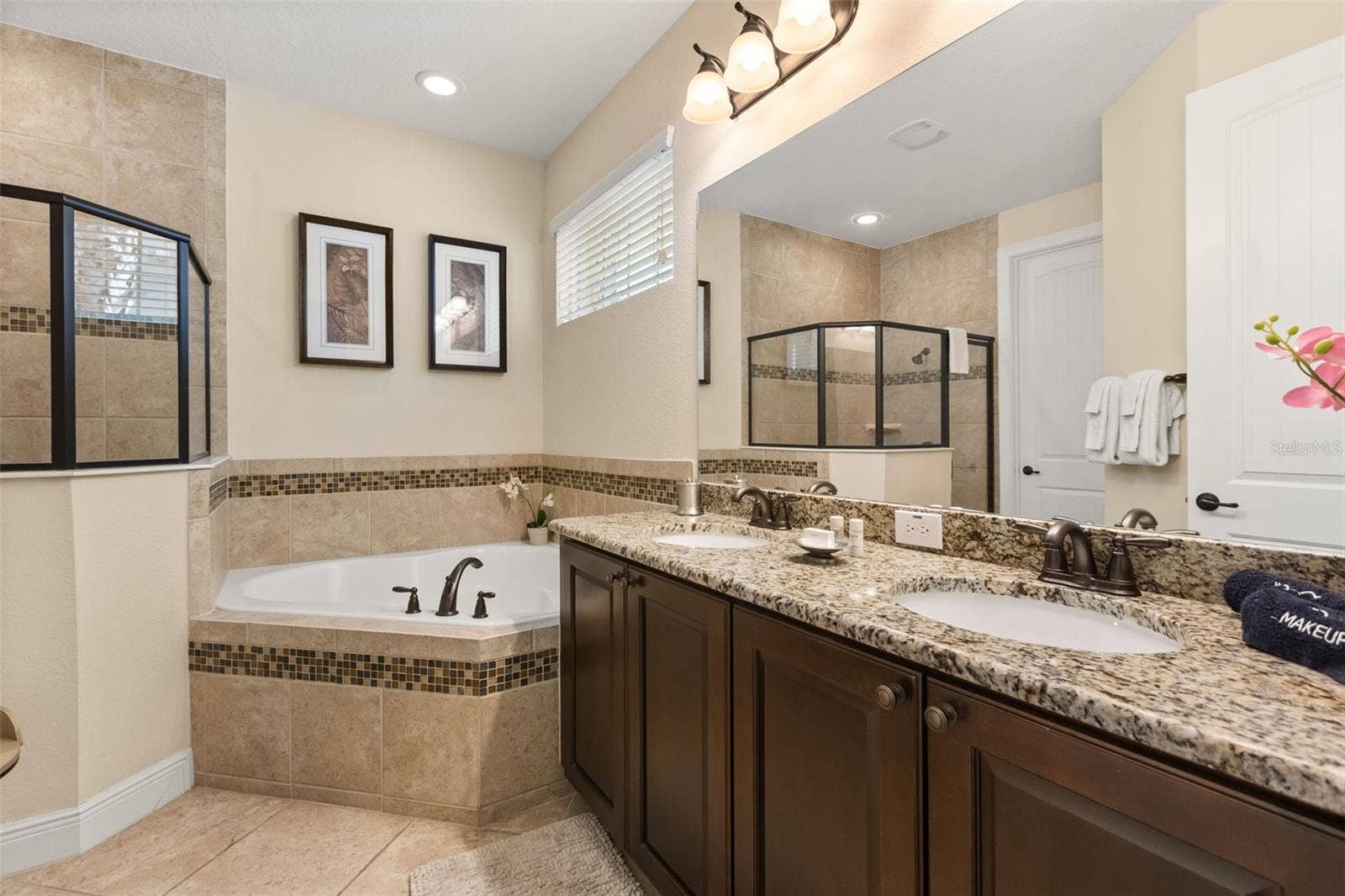 796 DESERT MOUNTAIN COURT, Kissimmee, FL 34747 796 DESERT MOUNTAIN COURT, Kissimmee, FL 34747