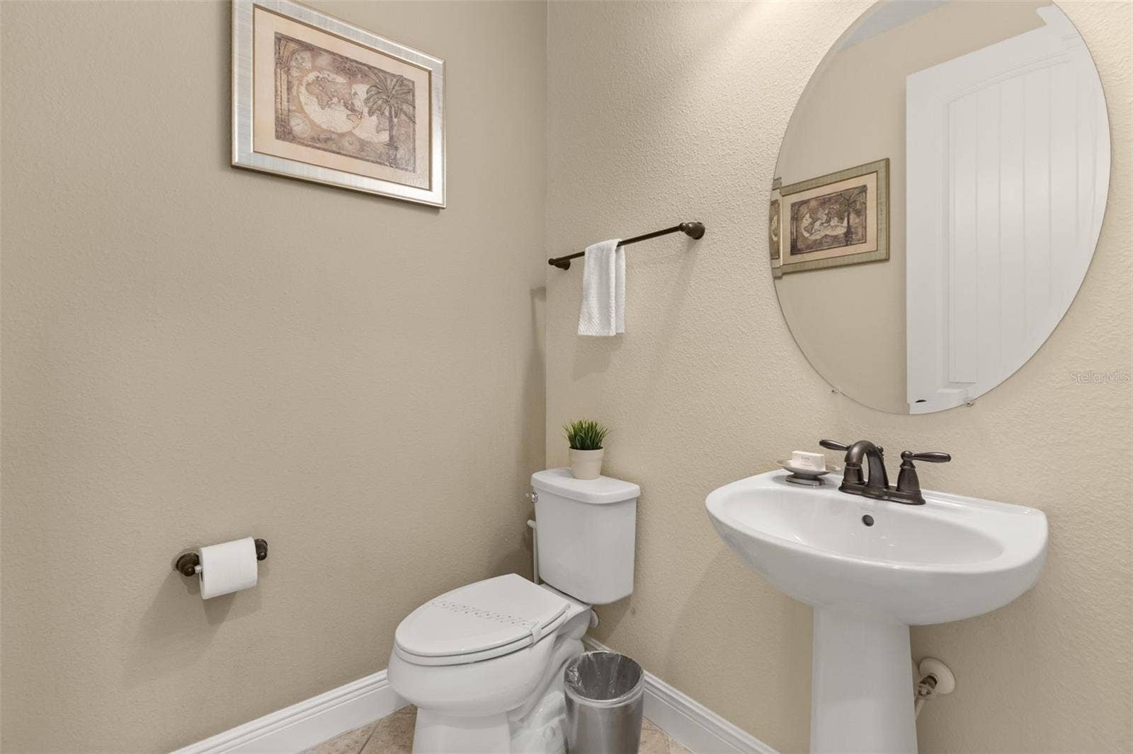 796 DESERT MOUNTAIN COURT, Kissimmee, FL 34747 796 DESERT MOUNTAIN COURT, Kissimmee, FL 34747