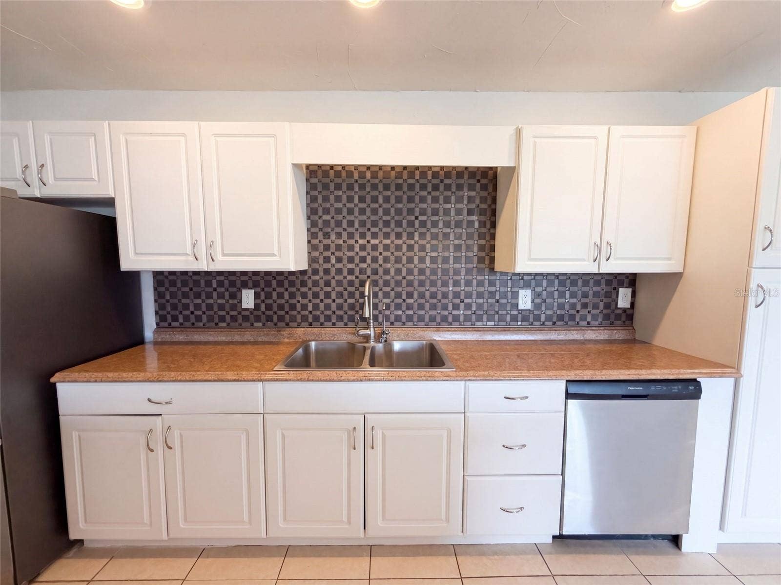 124 SAN BENITO AVENUE, North Port, FL 34287 124 SAN BENITO AVENUE, North Port, FL 34287