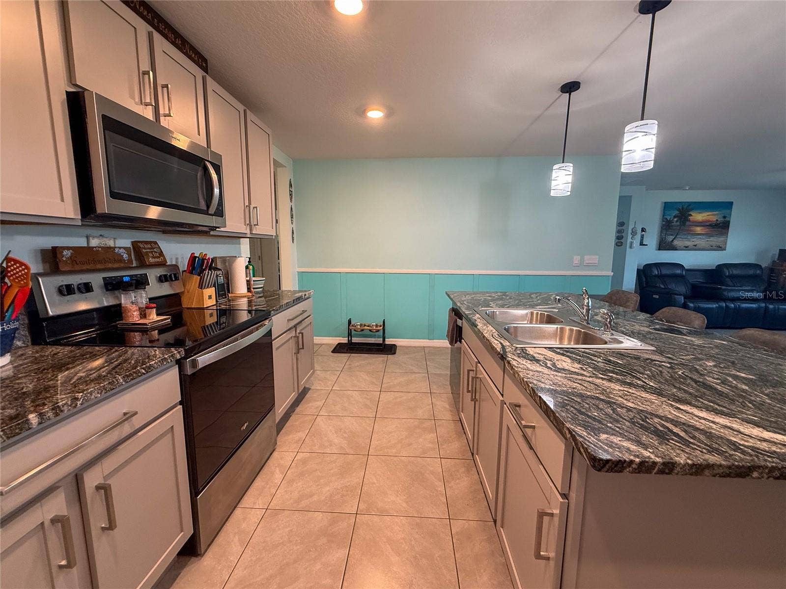 4120 QUIET RAIN COURT, Palmetto, FL 34221 KITCHEN WITH VIEW OF LIVING ROOM