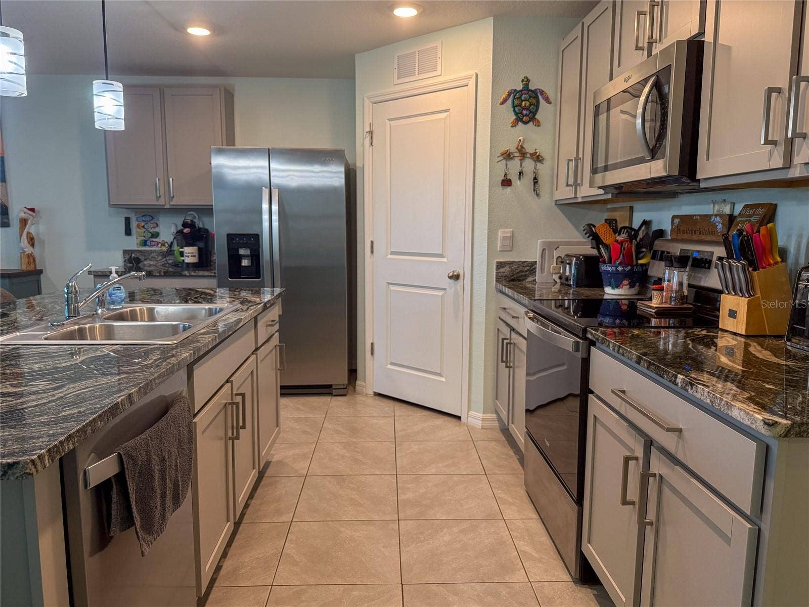 4120 QUIET RAIN COURT, Palmetto, FL 34221 KITCHEN