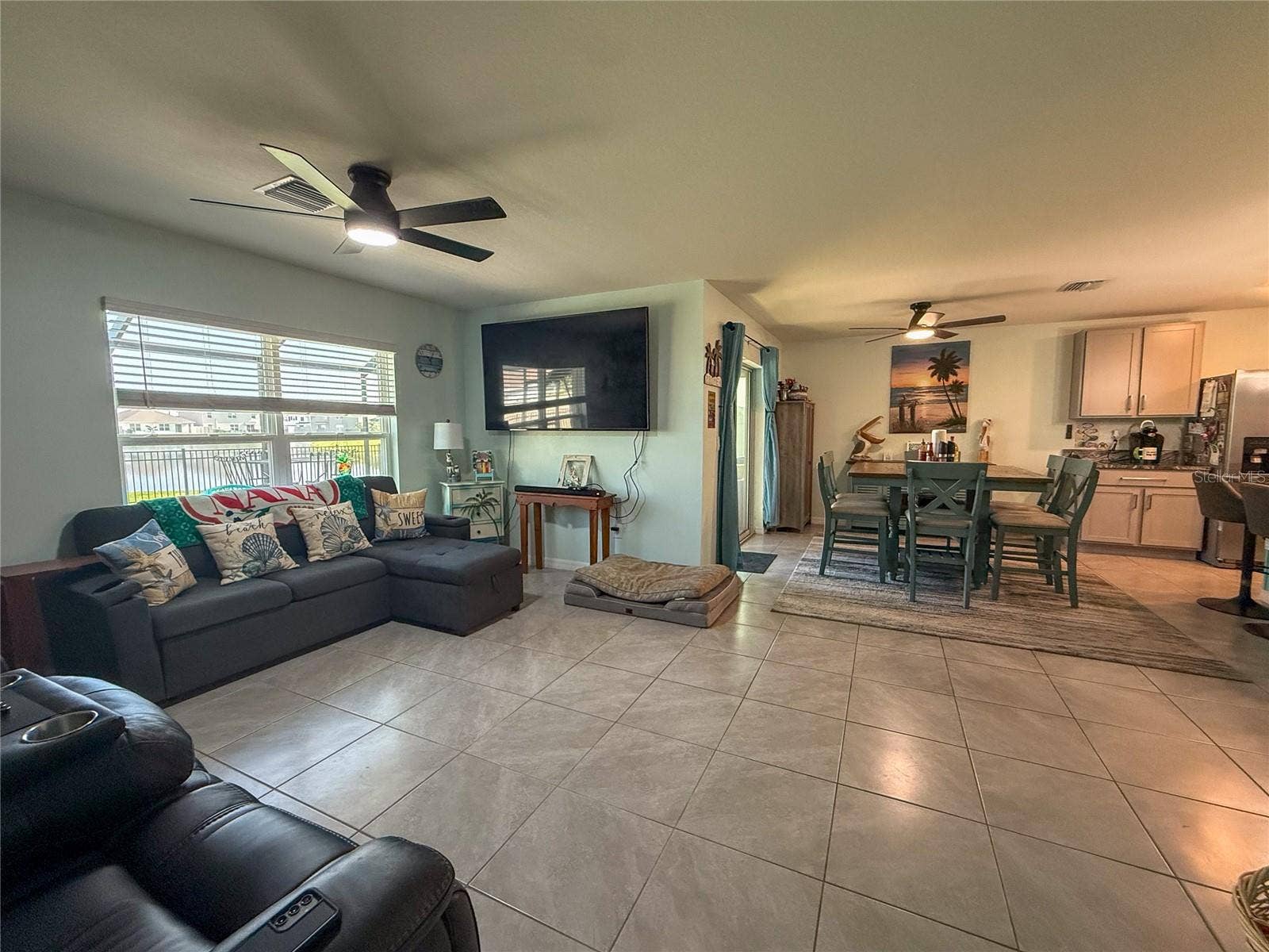 4120 QUIET RAIN COURT, Palmetto, FL 34221 LIVING ROOM