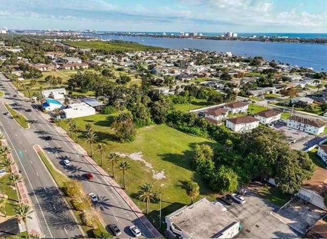 1745 S RIDGEWOOD AVENUE, South Daytona, FL 32119 1745 S RIDGEWOOD AVENUE, South Daytona, FL 32119
