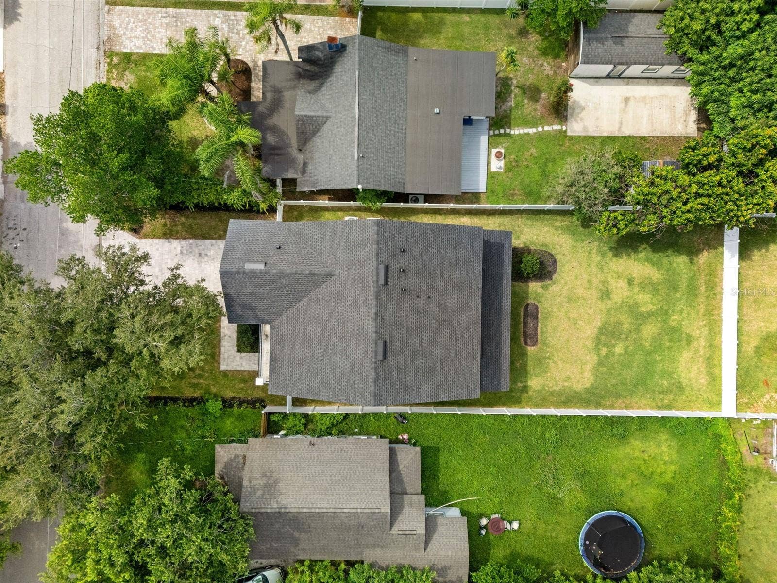 1320 CLOVERLAWN AVENUE, Orlando, FL 32806 1320 CLOVERLAWN AVENUE, Orlando, FL 32806