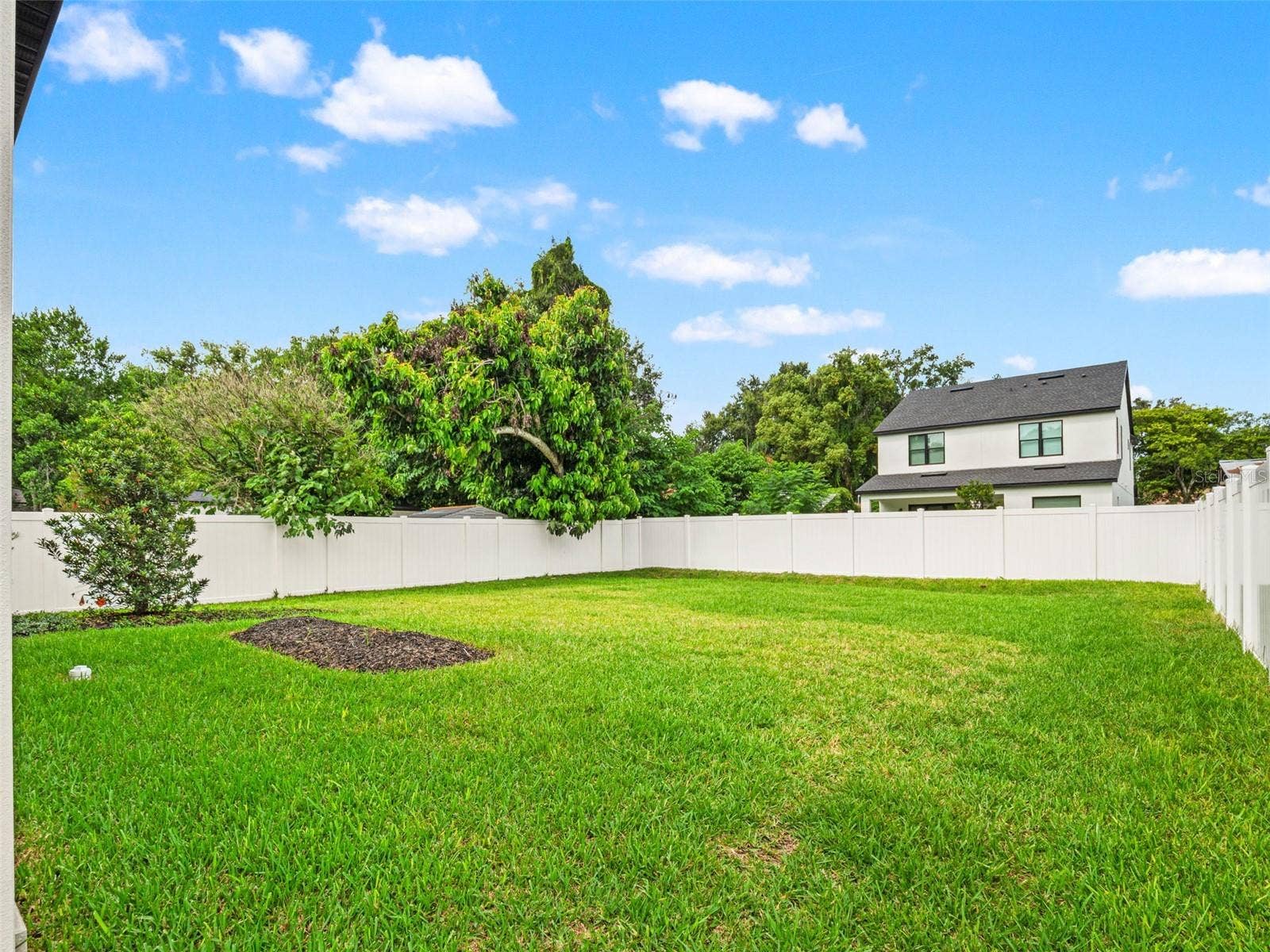 1320 CLOVERLAWN AVENUE, Orlando, FL 32806 1320 CLOVERLAWN AVENUE, Orlando, FL 32806