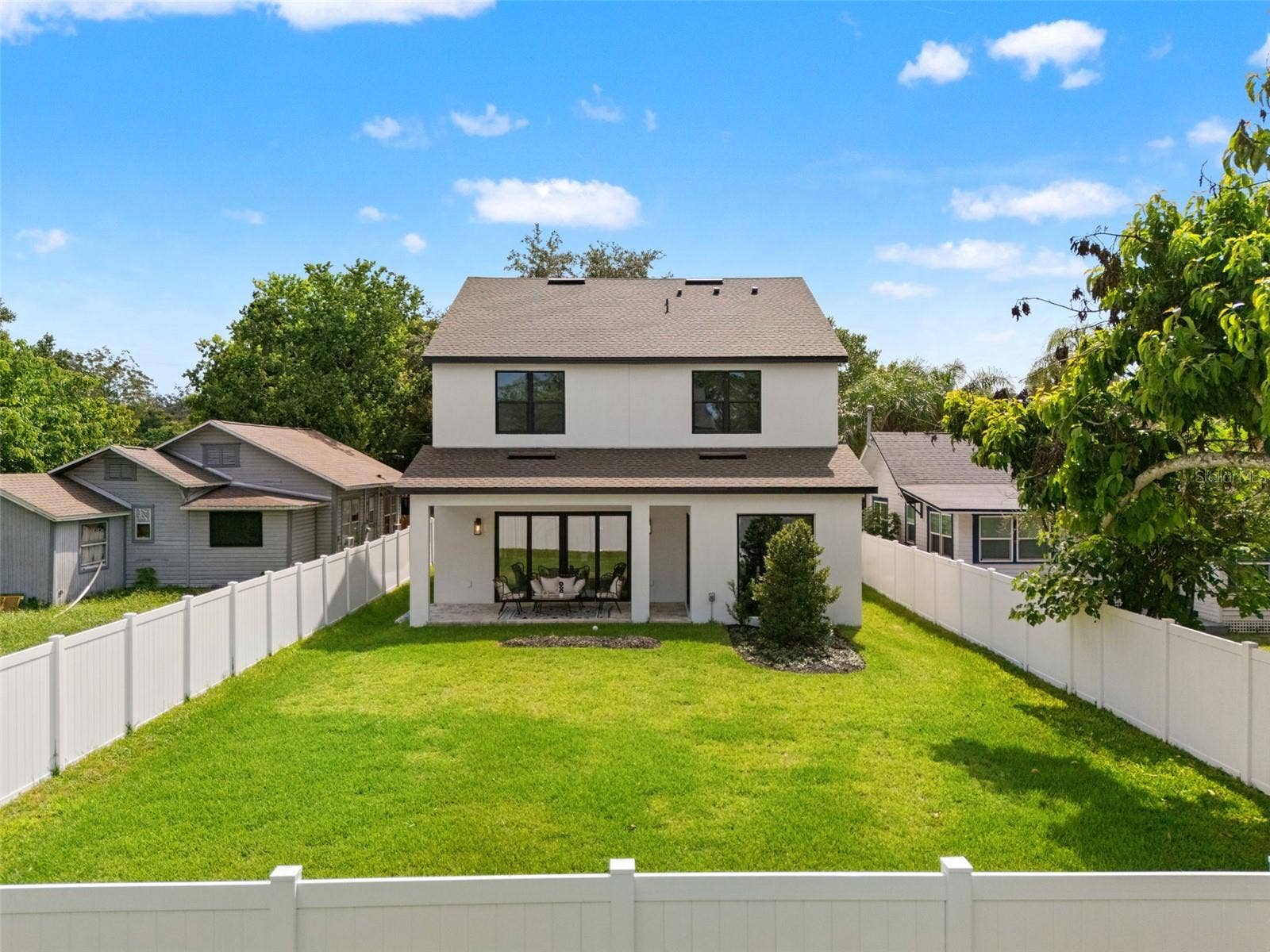 1320 CLOVERLAWN AVENUE, Orlando, FL 32806 1320 CLOVERLAWN AVENUE, Orlando, FL 32806