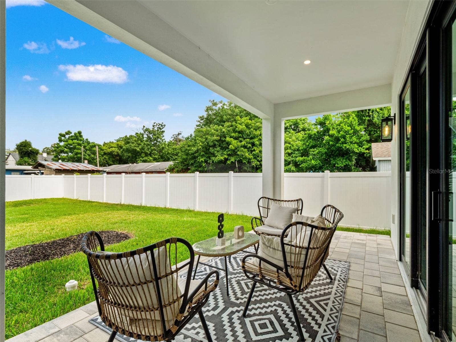 1320 CLOVERLAWN AVENUE, Orlando, FL 32806 1320 CLOVERLAWN AVENUE, Orlando, FL 32806