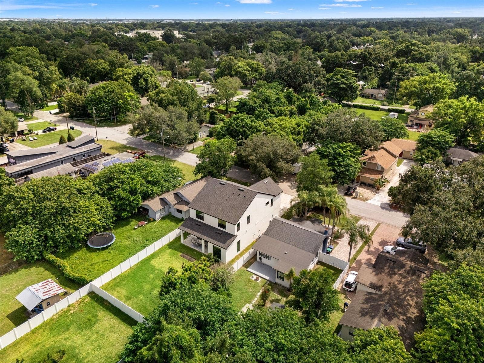 1320 CLOVERLAWN AVENUE, Orlando, FL 32806 1320 CLOVERLAWN AVENUE, Orlando, FL 32806