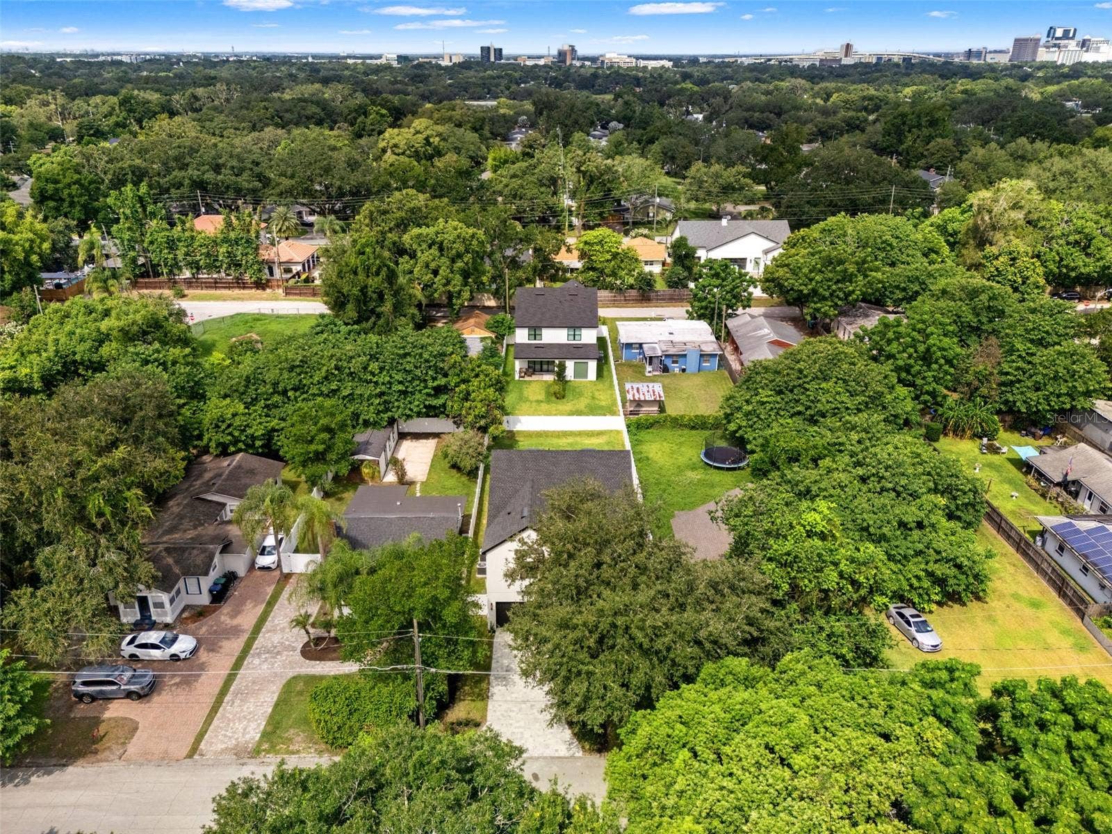 1320 CLOVERLAWN AVENUE, Orlando, FL 32806 1320 CLOVERLAWN AVENUE, Orlando, FL 32806