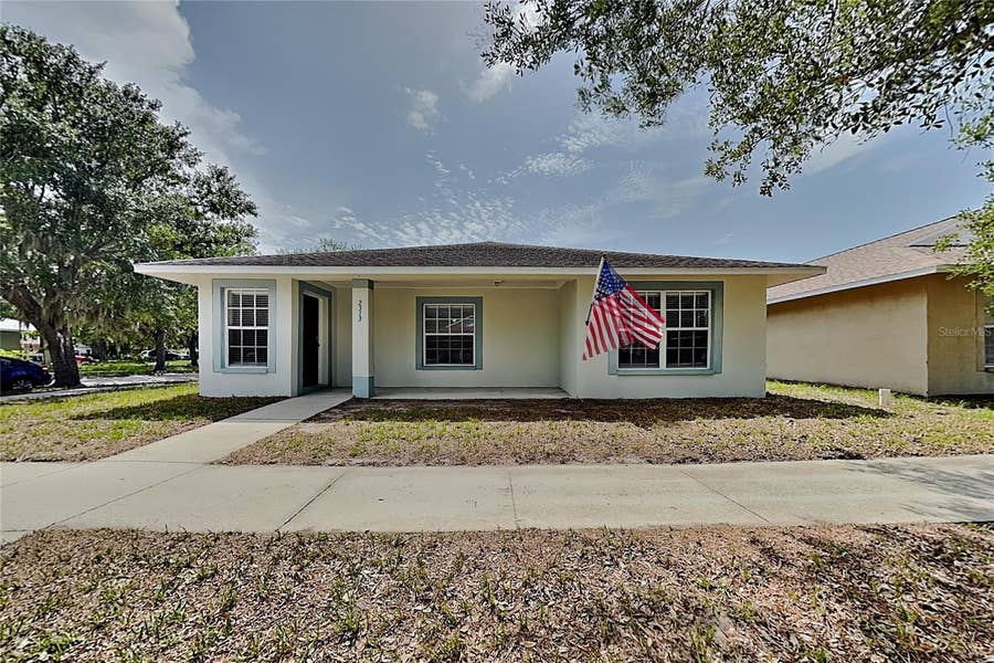 Property photo for Ruskin, FL
