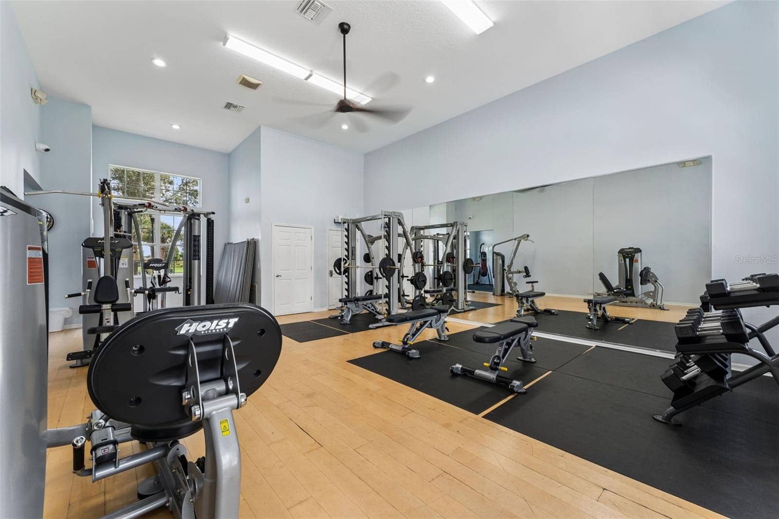 589 BLUE CYPRESS DRIVE, Groveland, FL 34736 Community Gym