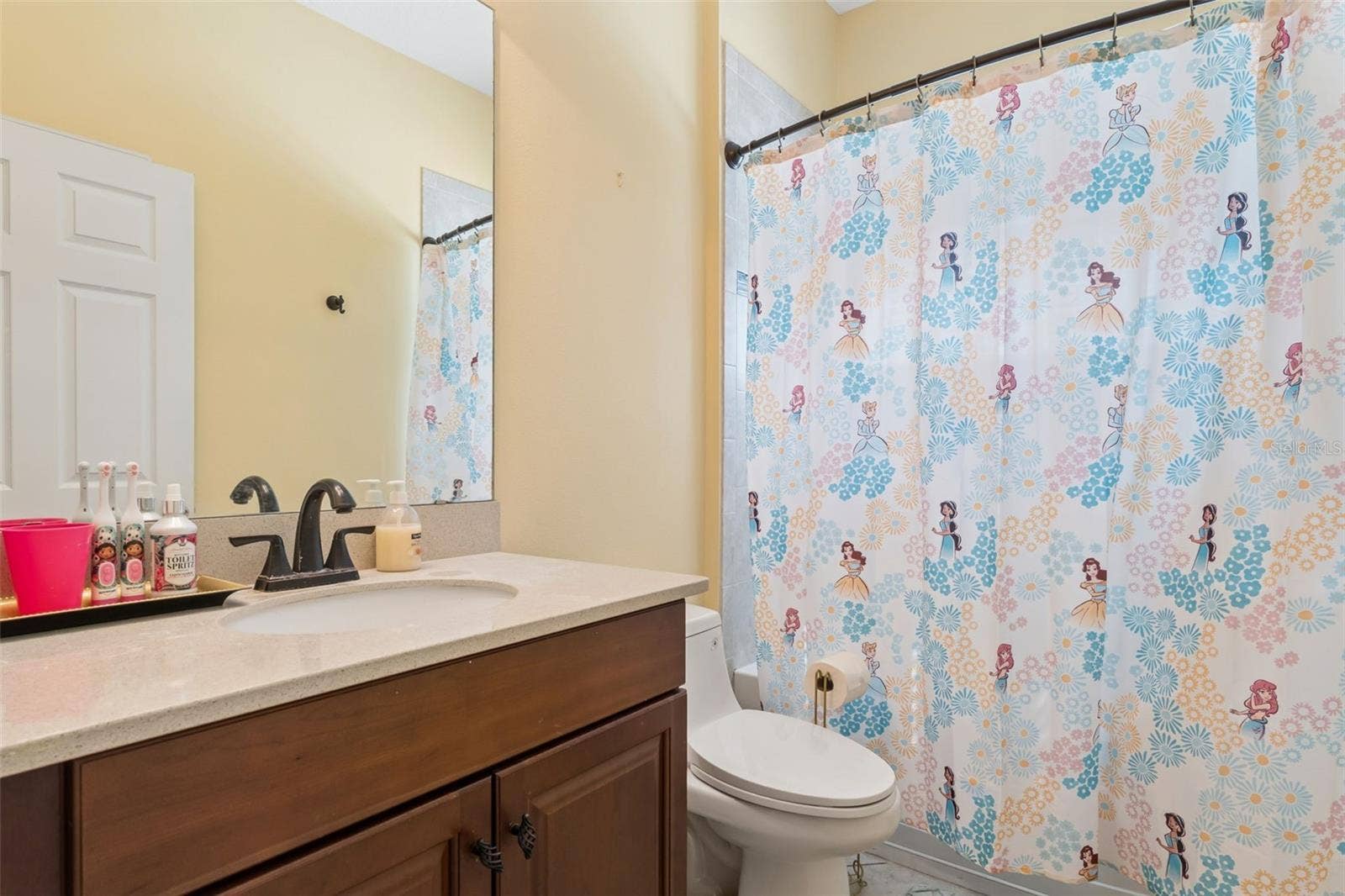 589 BLUE CYPRESS DRIVE, Groveland, FL 34736 589 BLUE CYPRESS DRIVE, Groveland, FL 34736
