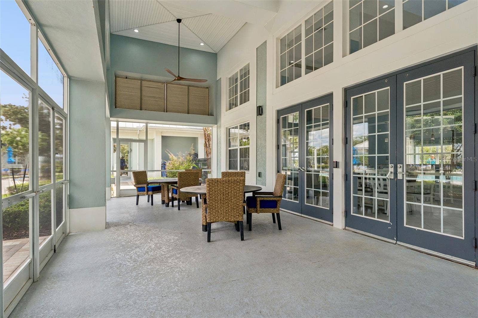 589 BLUE CYPRESS DRIVE, Groveland, FL 34736 Clubhouse Lanai