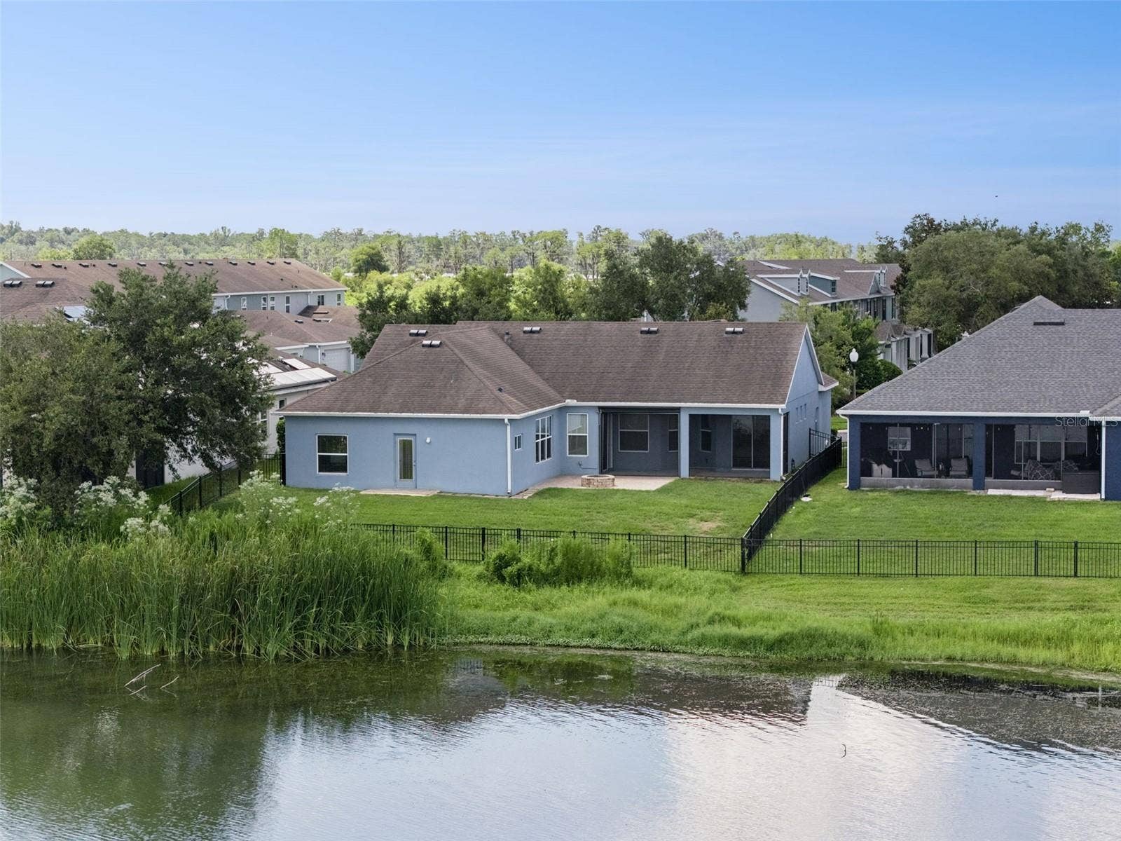 589 BLUE CYPRESS DRIVE, Groveland, FL 34736 Lake access from your own backyard.