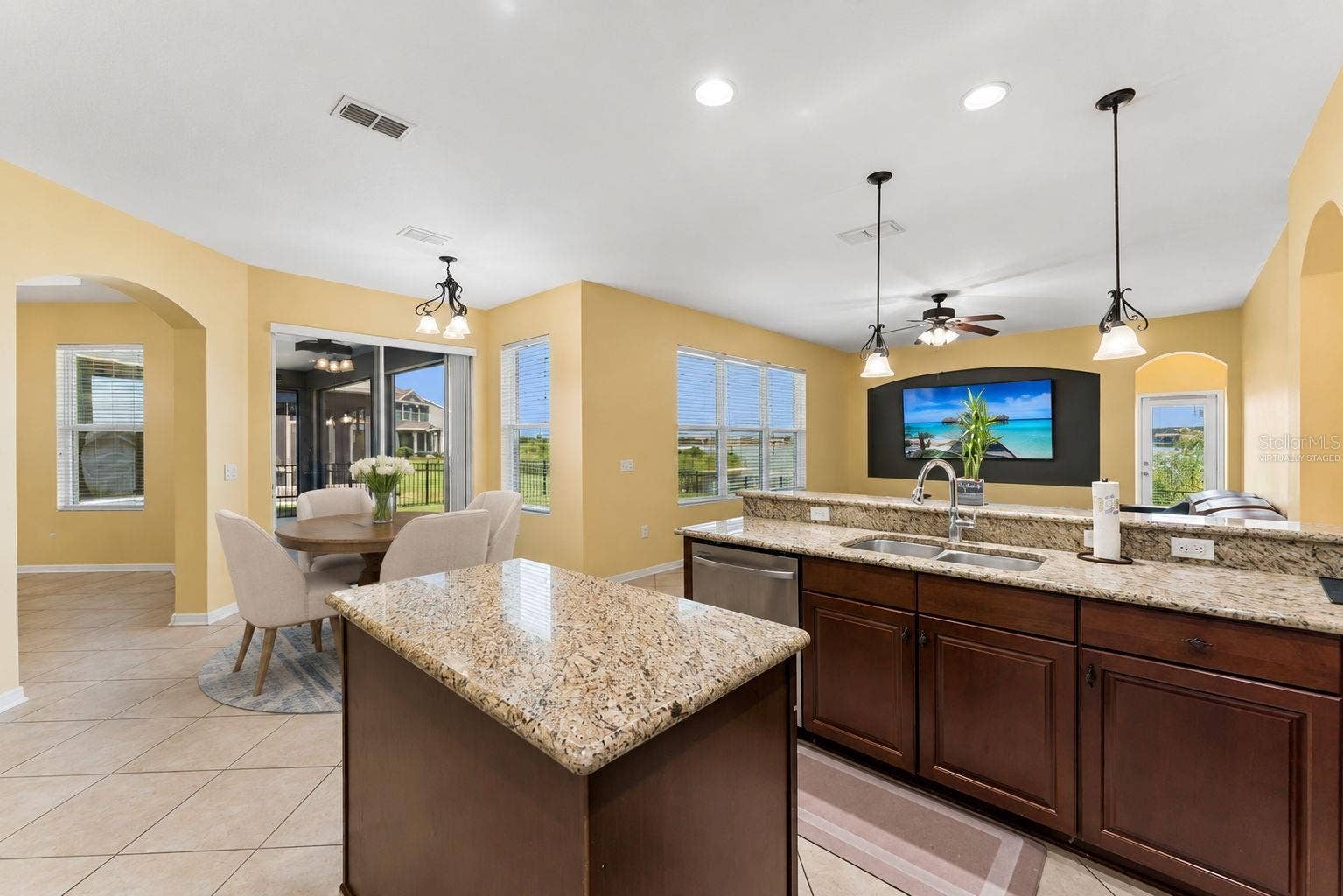 589 BLUE CYPRESS DRIVE, Groveland, FL 34736 Virtually Staged