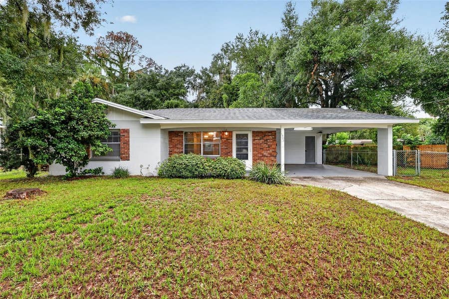Property photo for 1305 ORANGE AVENUE, Tavares, FL