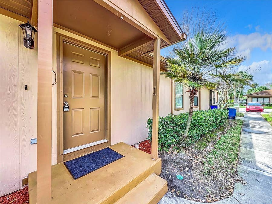 Property photo for 300 ERON WAY, #1, Winter Garden, FL