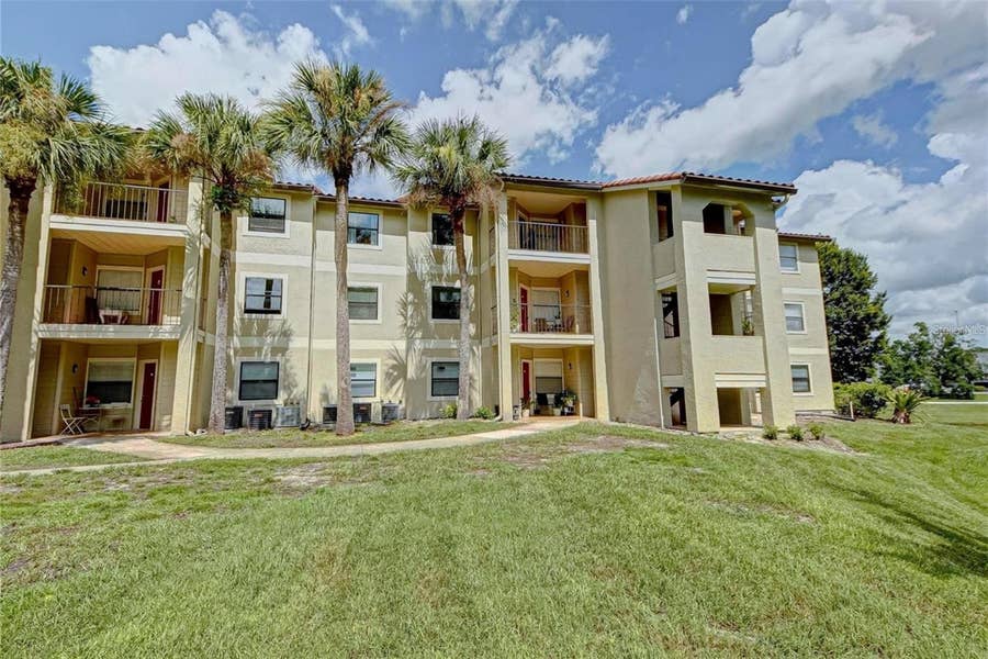 Property photo for 3038 PARKWAY BOULEVARD, #305, Kissimmee, FL