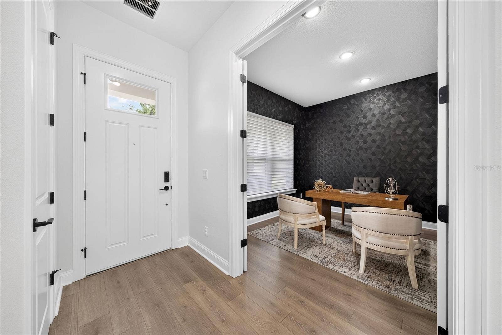 1619 S OSCEOLA AVENUE, Orlando, FL 32806 1619 S OSCEOLA AVENUE, Orlando, FL 32806
