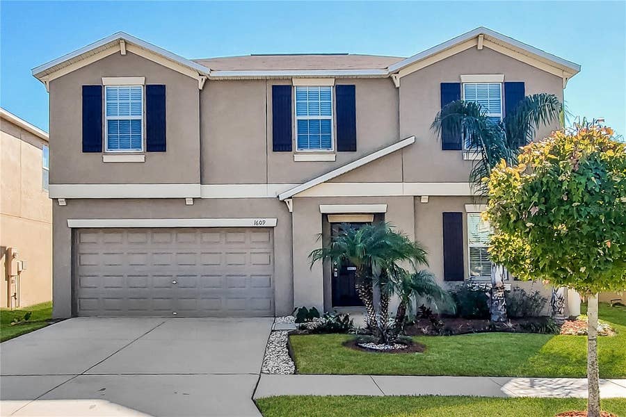 Property photo for Ruskin, FL