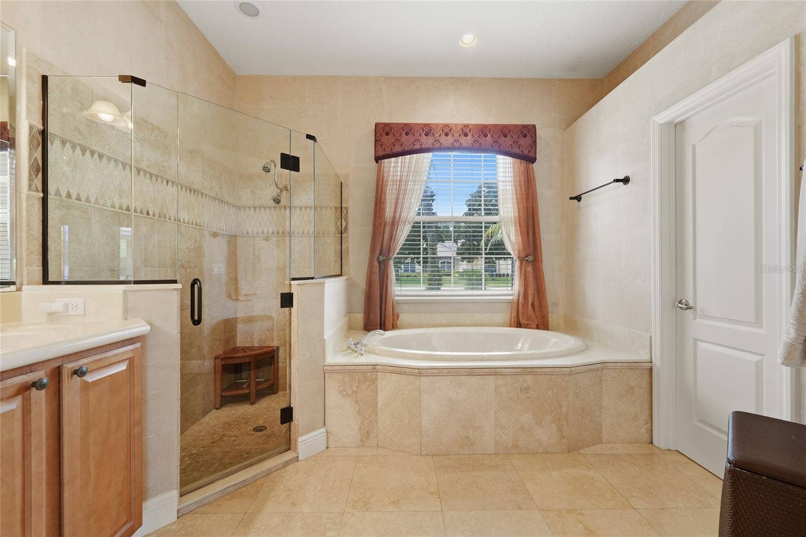 17041 FLORENCE VIEW DRIVE, Montverde, FL 34756
