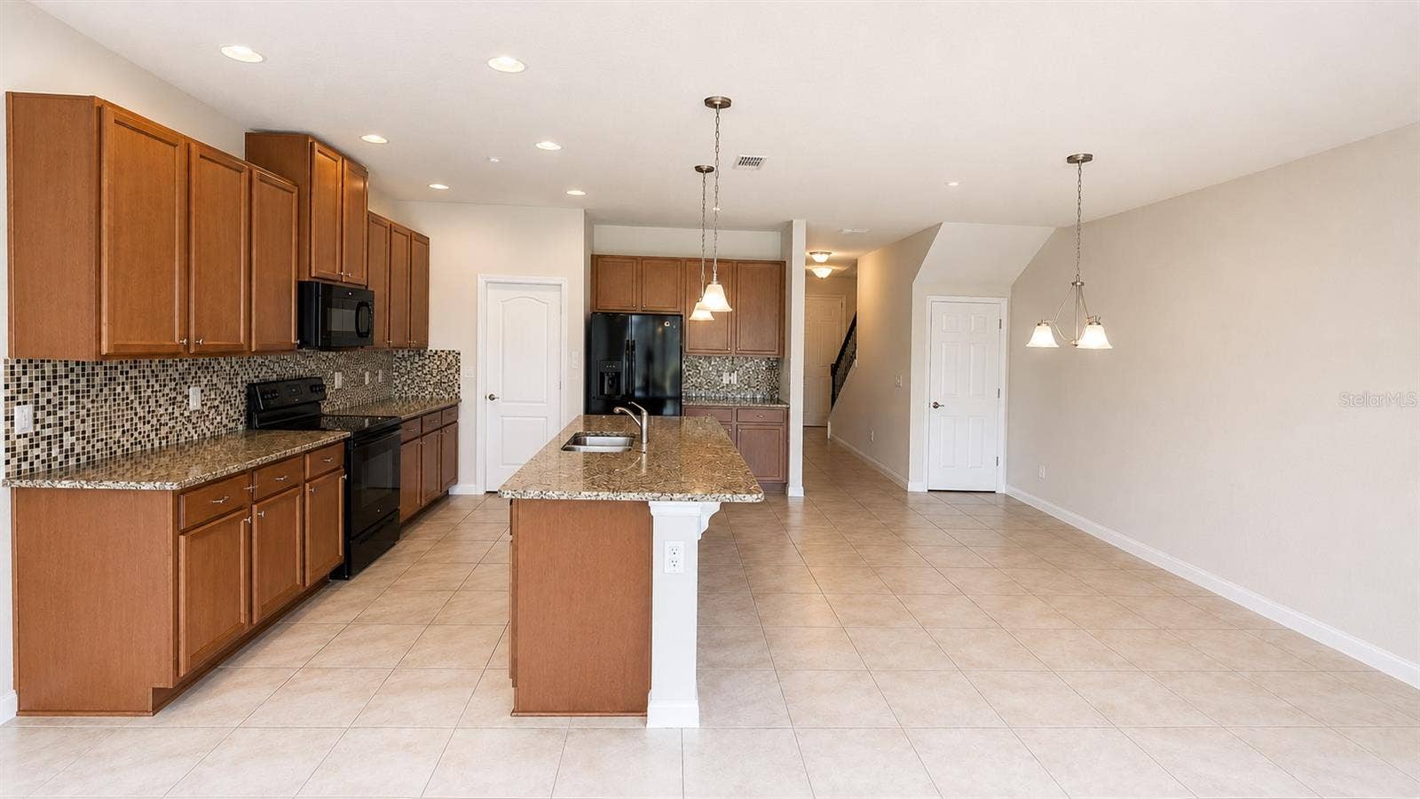7605 ALOMA PINES COURT, Winter Park, FL 32792 7605 ALOMA PINES COURT, Winter Park, FL 32792