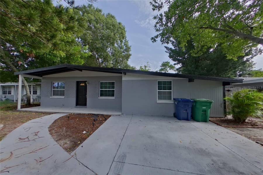 Property photo for Tampa, FL