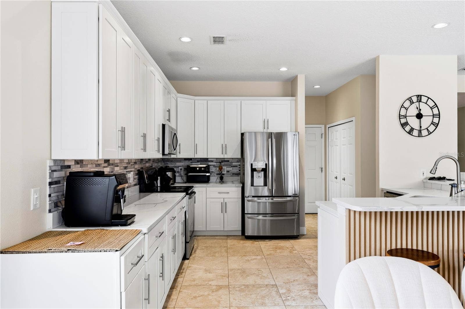 10355 EMERALD WOODS AVENUE, Orlando, FL 32836 10355 EMERALD WOODS AVENUE, Orlando, FL 32836