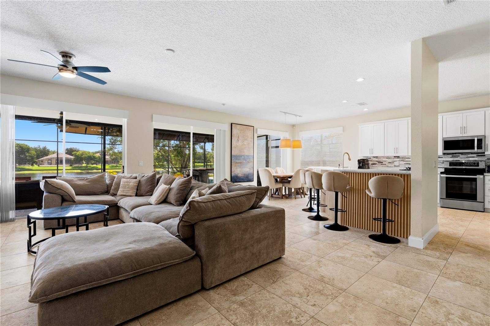 10355 EMERALD WOODS AVENUE, Orlando, FL 32836 10355 EMERALD WOODS AVENUE, Orlando, FL 32836