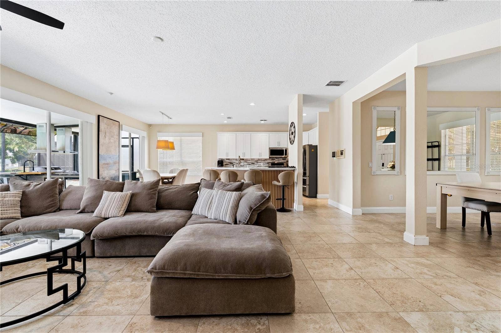 10355 EMERALD WOODS AVENUE, Orlando, FL 32836 10355 EMERALD WOODS AVENUE, Orlando, FL 32836