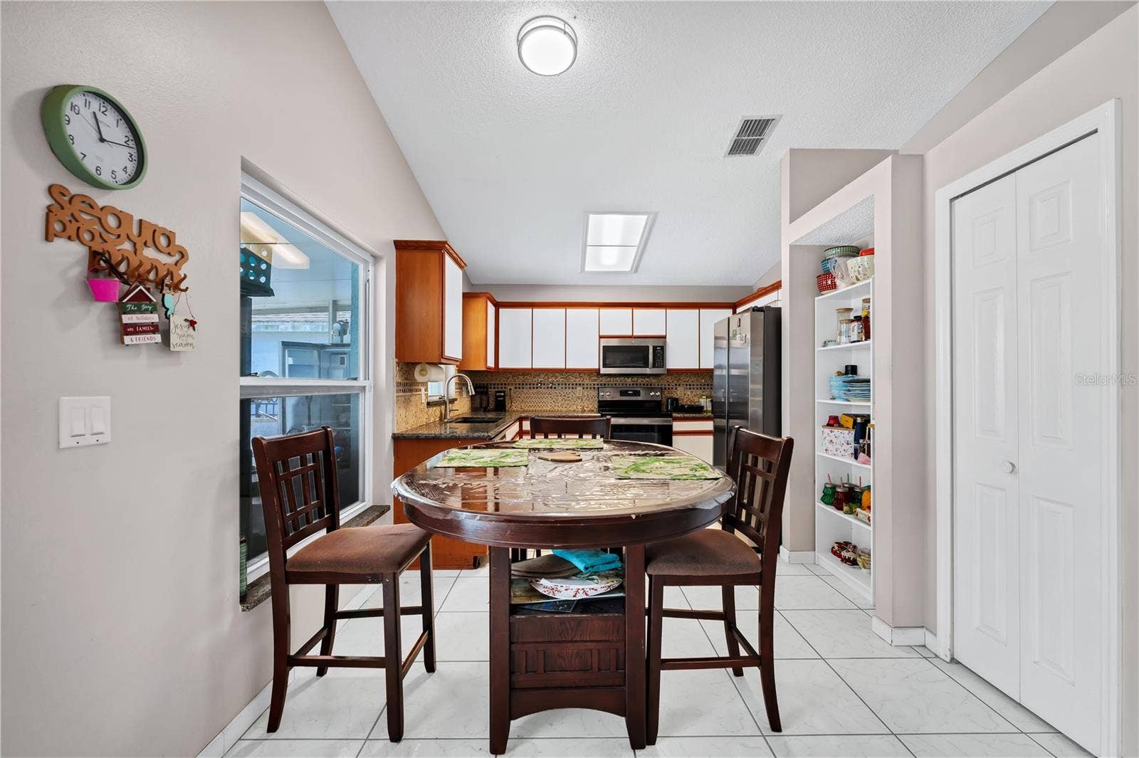 2619 HERON LANDING COURT, Orlando, FL 32837 2619 HERON LANDING COURT, Orlando, FL 32837