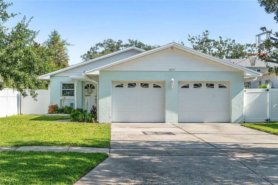 Property photo for 1621 CHESTNUT AVENUE, Winter Park, FL