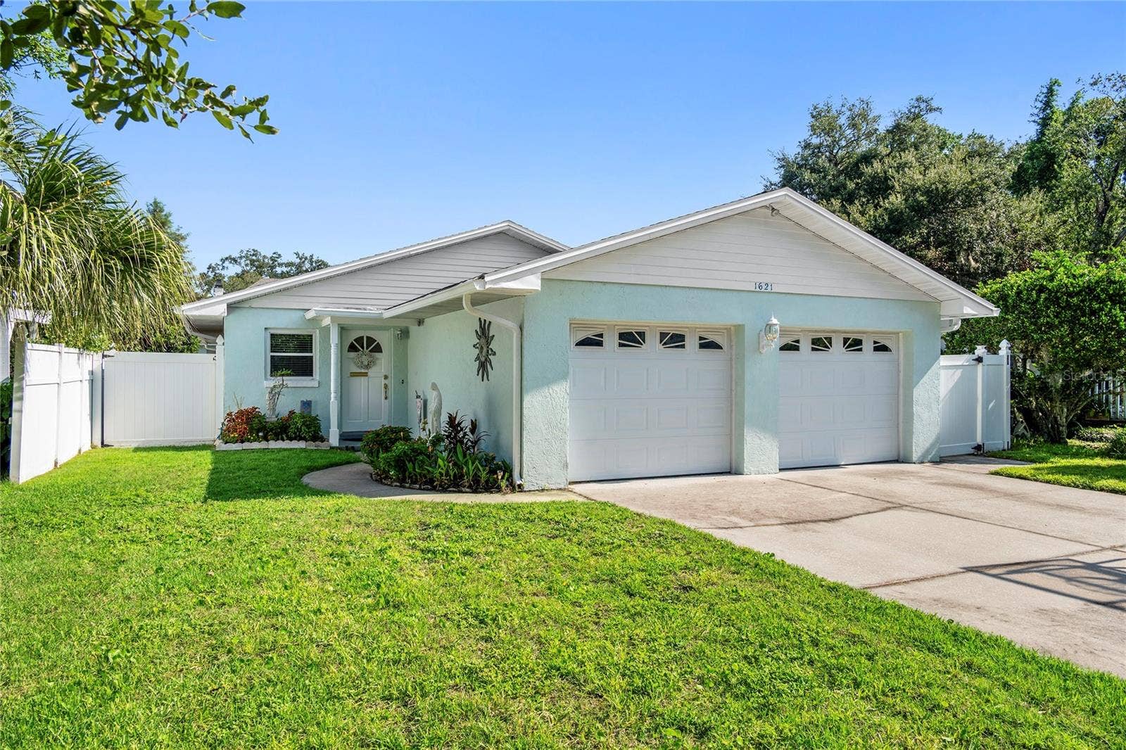 1621 CHESTNUT AVENUE, Winter Park, FL 32789 1621 CHESTNUT AVENUE, Winter Park, FL 32789