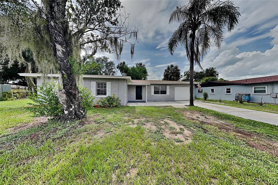 Property photo for Seffner, FL