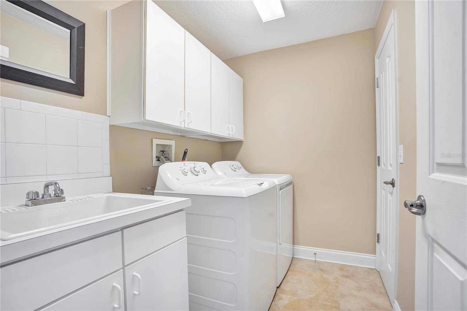 10925 WOODCHASE CIRCLE, Orlando, FL 32836
