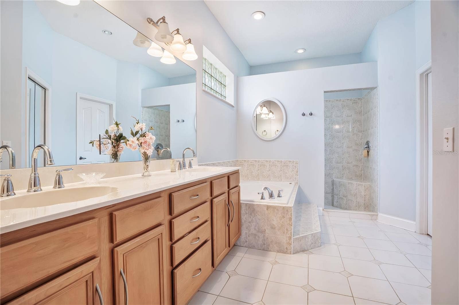 10925 WOODCHASE CIRCLE, Orlando, FL 32836