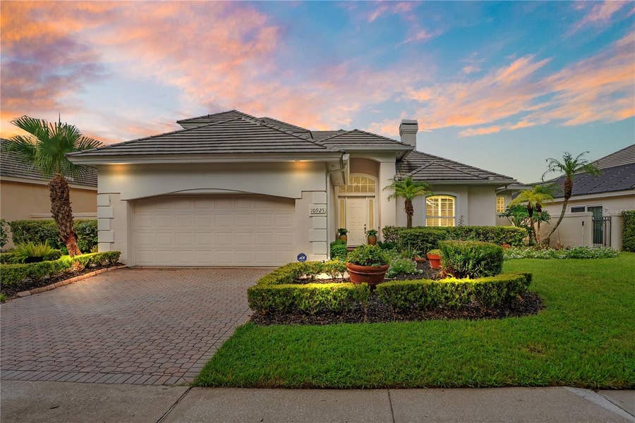 Property photo for 10925 WOODCHASE CIRCLE, Orlando, FL