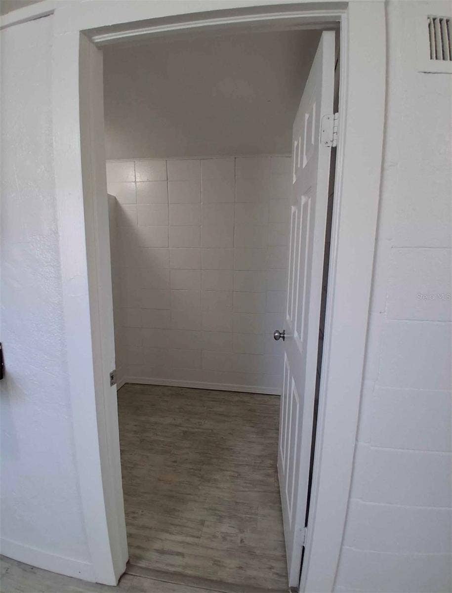 503 EARL STREET, Daytona Beach, FL 32118 503 EARL STREET, Daytona Beach, FL 32118