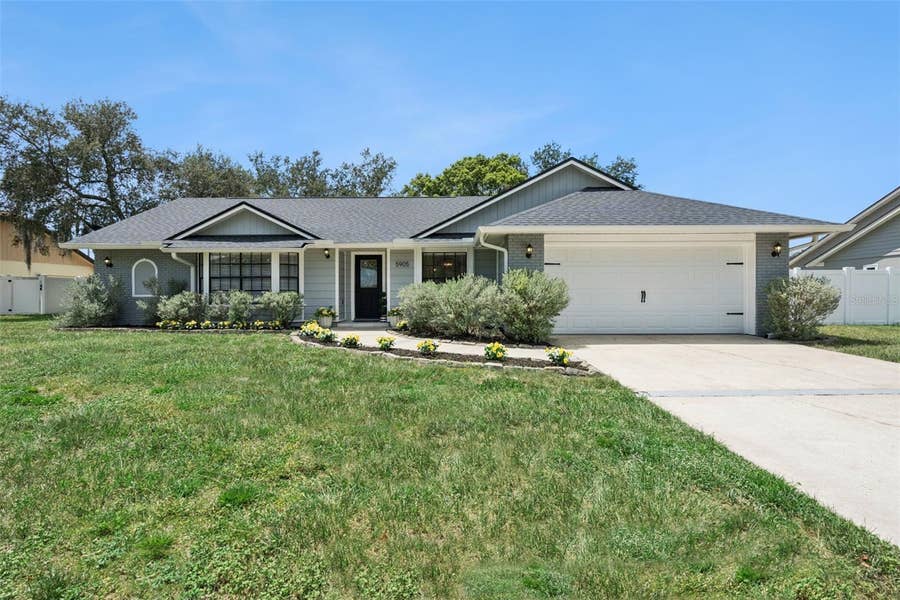 Property photo for 5905 CEDAR PINE DRIVE, Orlando, FL