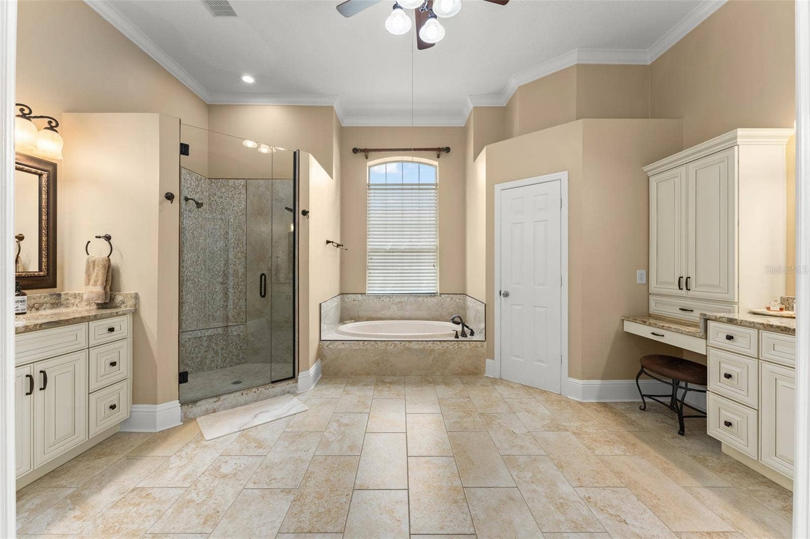 5119 KEENELAND CIRCLE, Orlando, FL 32819 5119 KEENELAND CIRCLE, Orlando, FL 32819