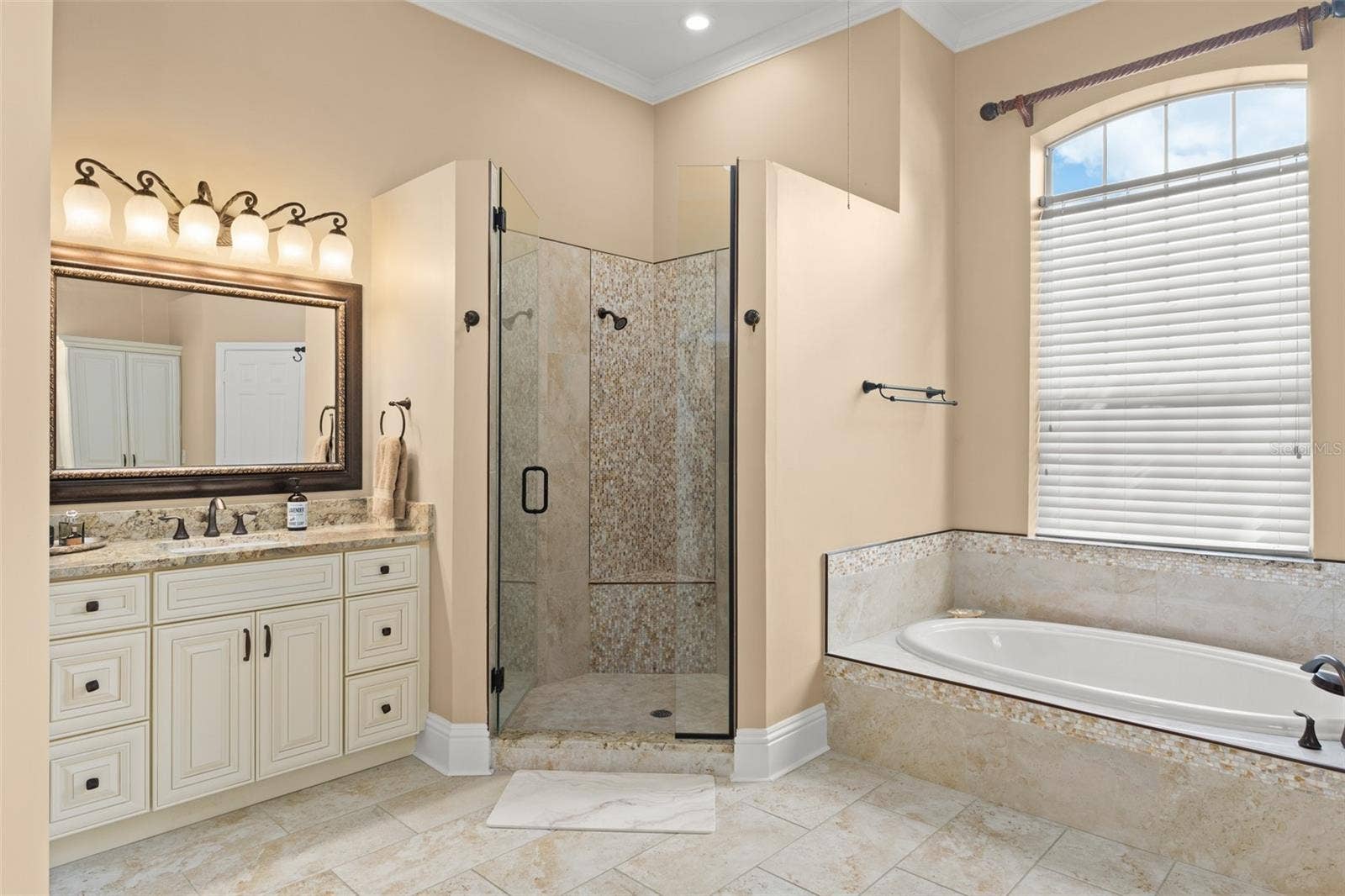 5119 KEENELAND CIRCLE, Orlando, FL 32819 5119 KEENELAND CIRCLE, Orlando, FL 32819