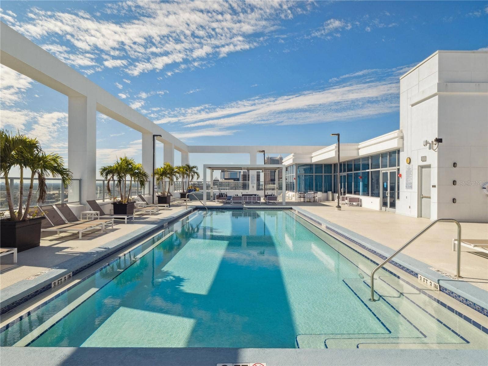 260 S OSCEOLA AVENUE, #1001, Orlando, FL 32801 Pool