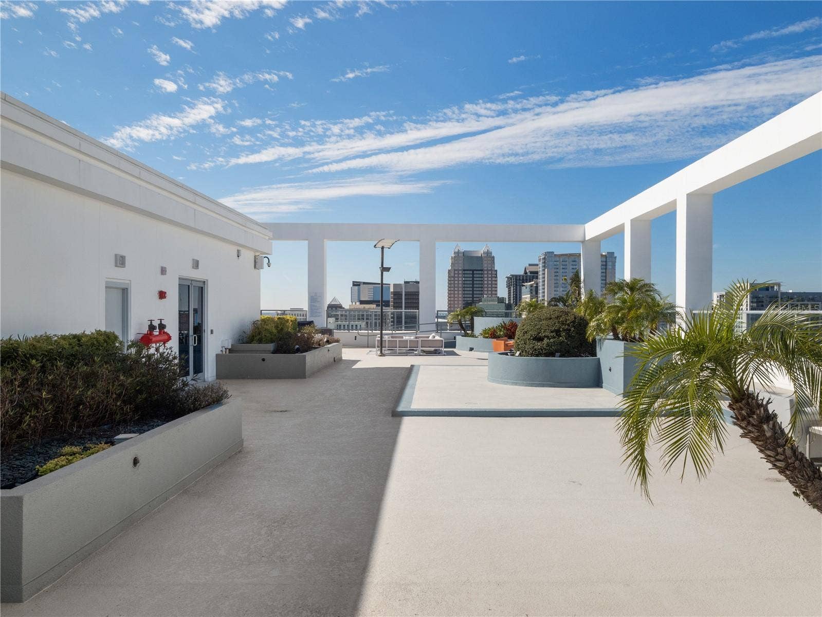 260 S OSCEOLA AVENUE, #1001, Orlando, FL 32801 Rooftop Gathering Area