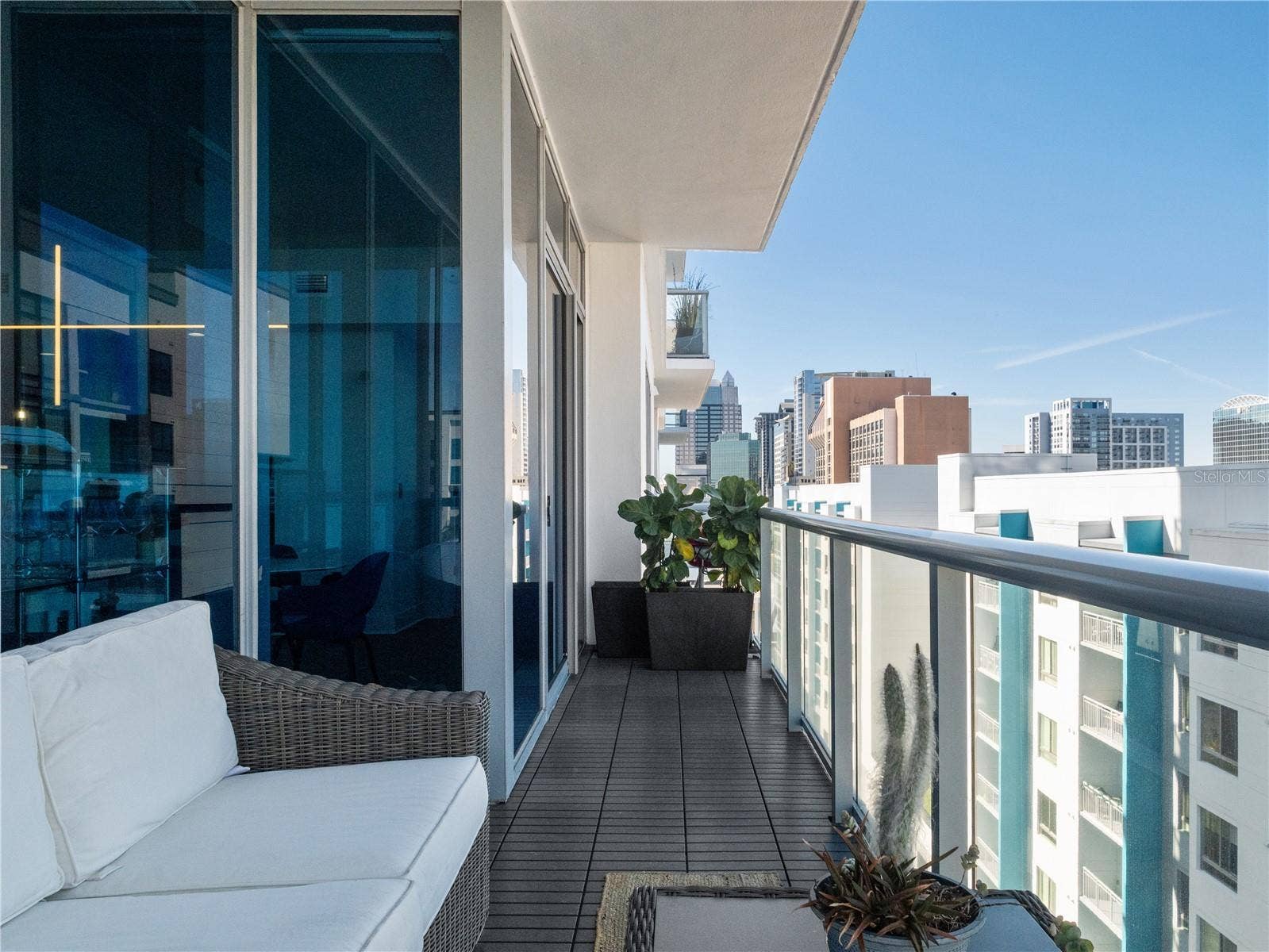 260 S OSCEOLA AVENUE, #1001, Orlando, FL 32801 Private Balcony