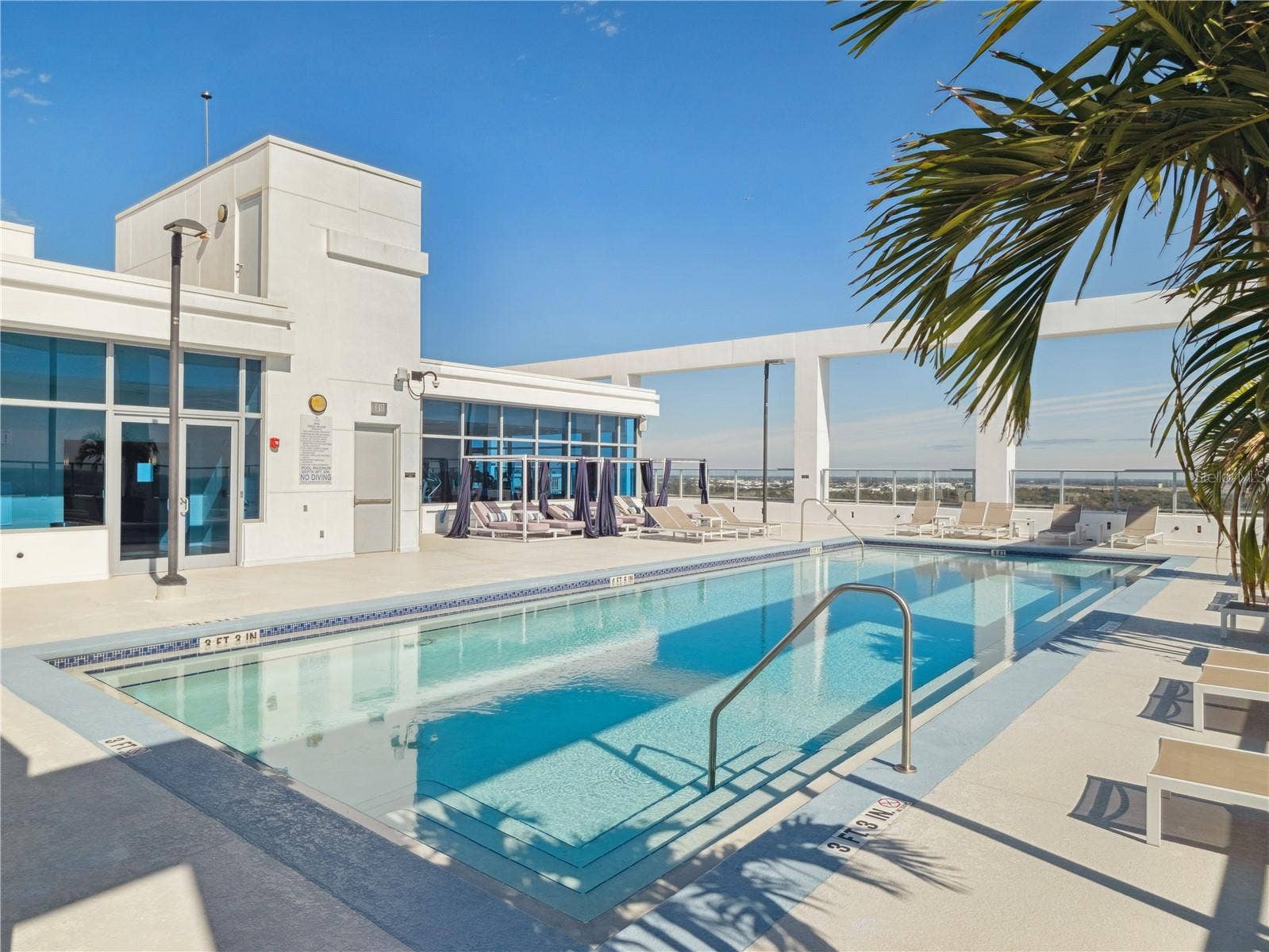 260 S OSCEOLA AVENUE, #1001, Orlando, FL 32801 Pool